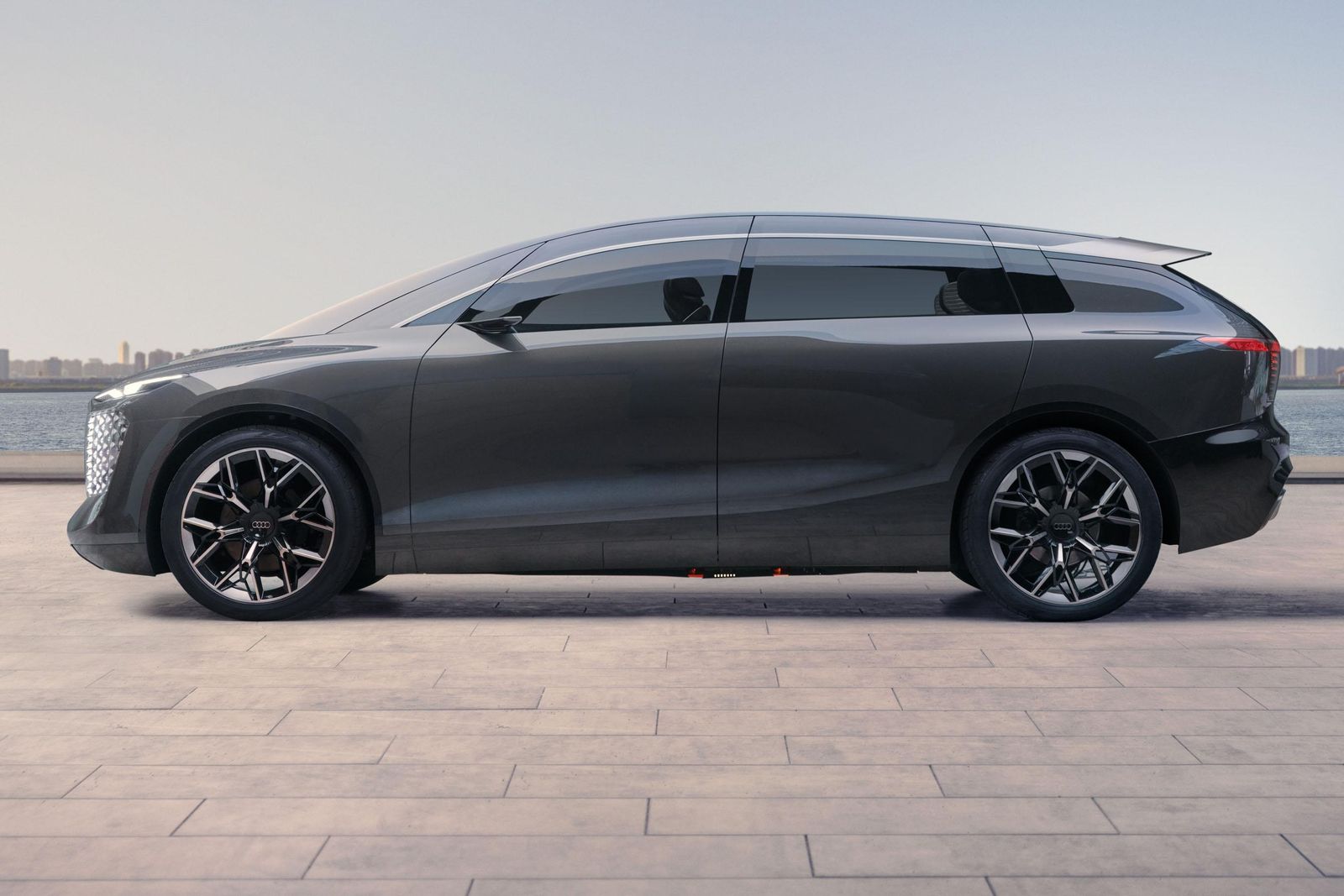Audi Urbansphere concept unveiled