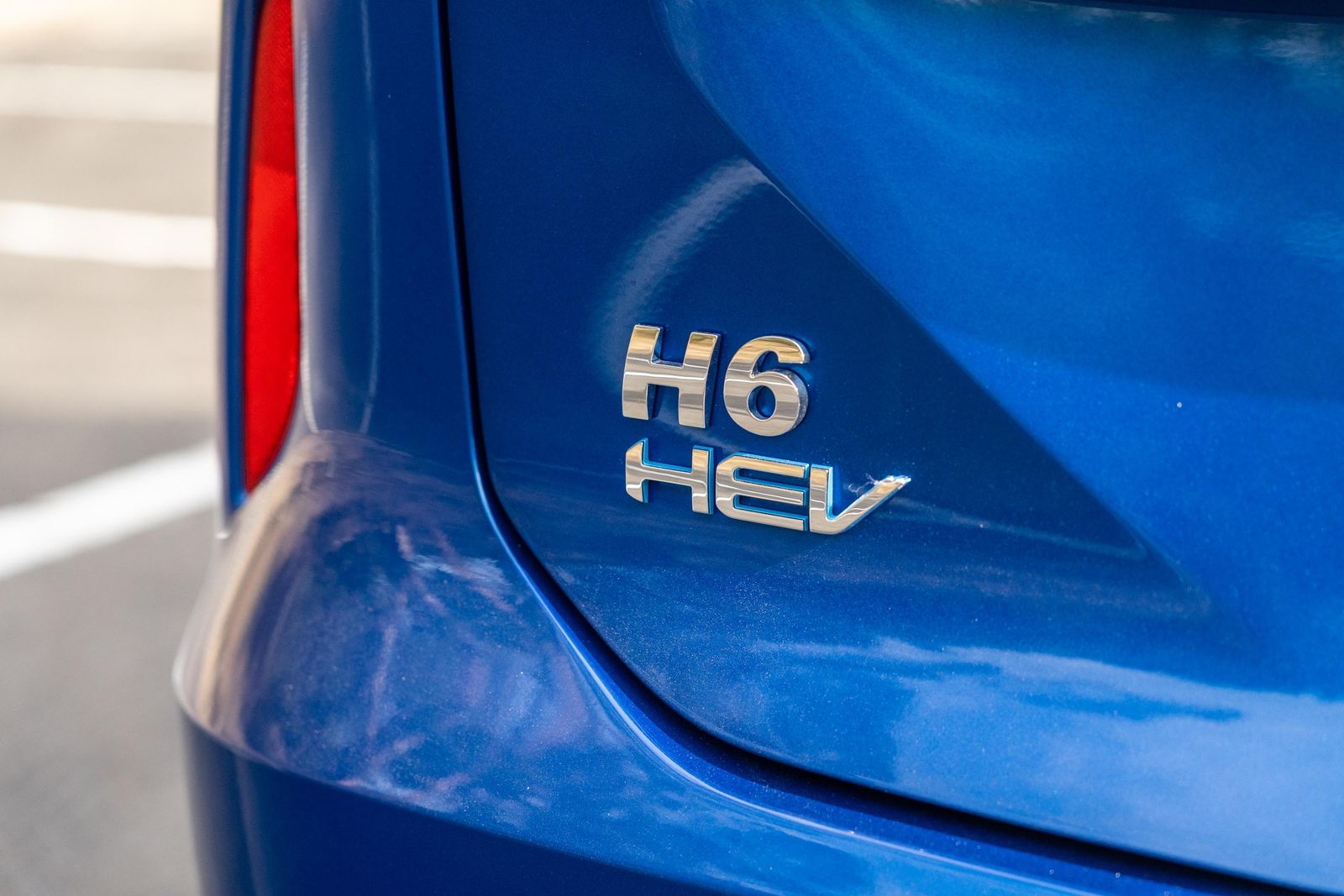 2022 Haval H6 Hybrid v Toyota RAV4 Hybrid comparison