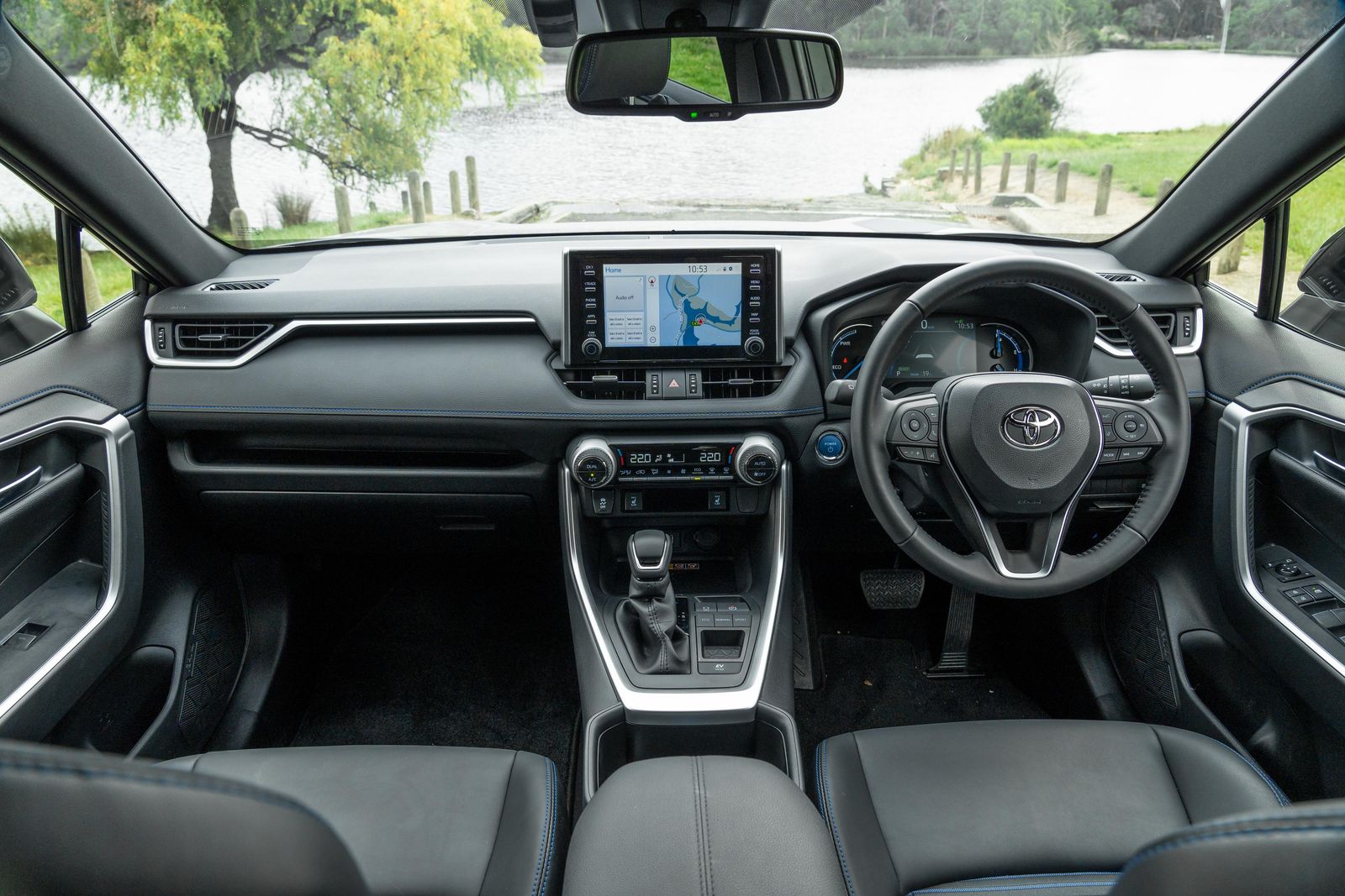 2022 Haval H6 Hybrid v Toyota RAV4 Hybrid comparison