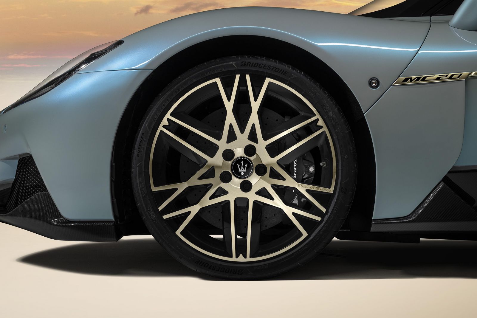 2023 Maserati MC20 and MC20 Cielo price and specs