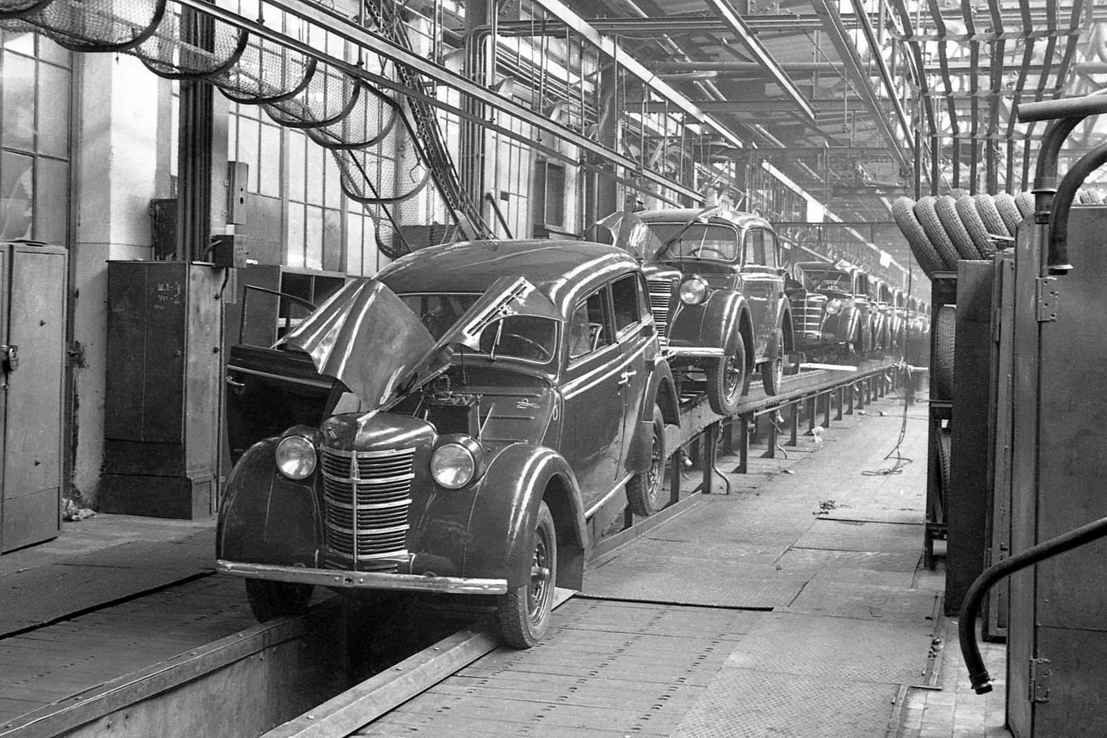Ex-Renault Russia plant to produce Moskvitch vehicles