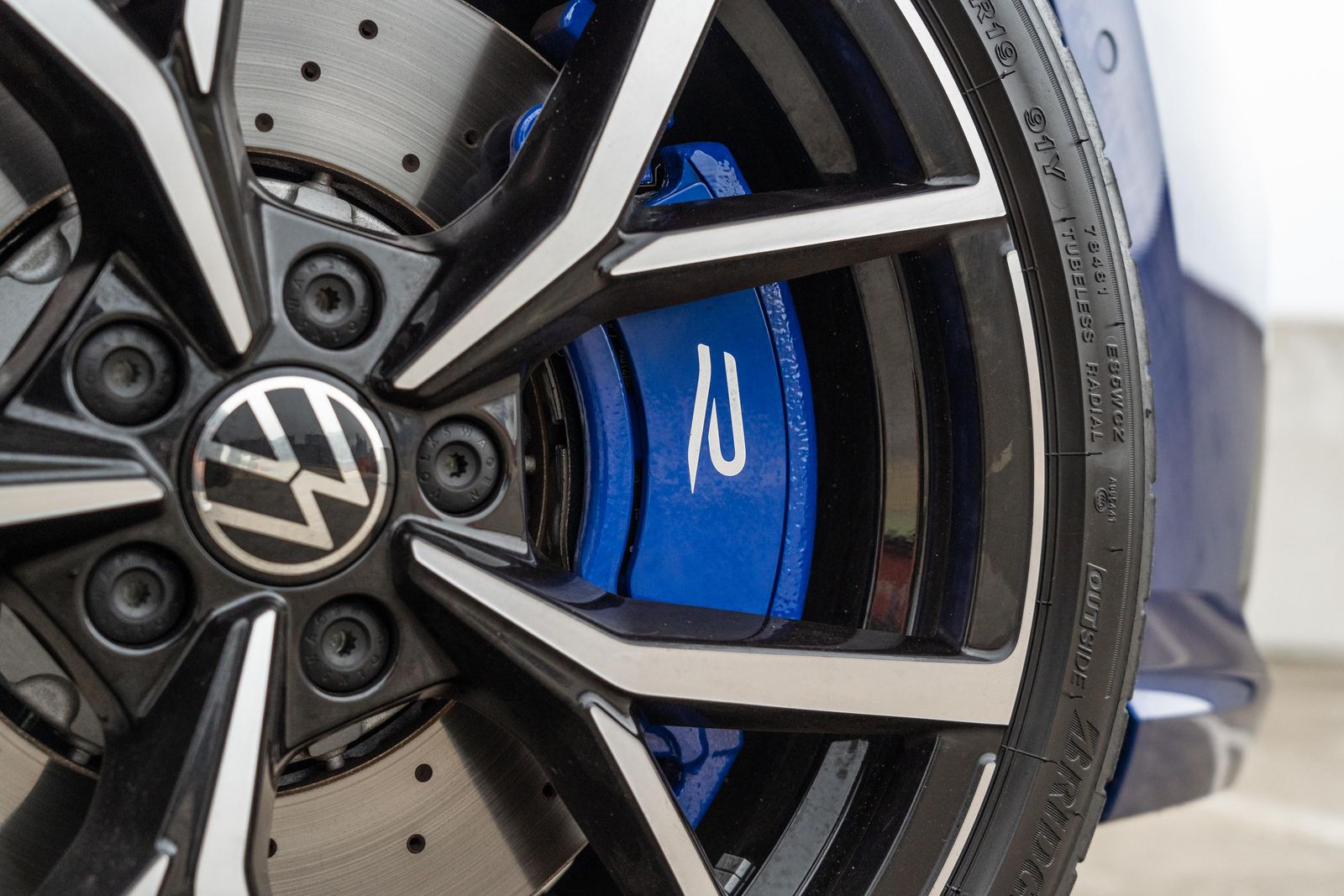 2022 Volkswagen Golf R