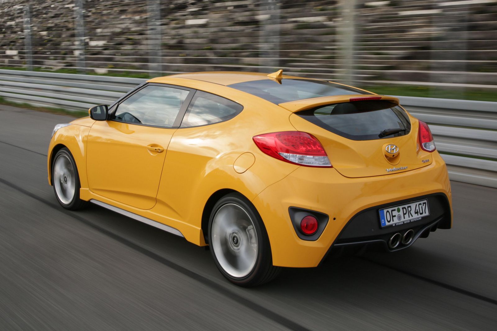 Hyundai Veloster Coupe