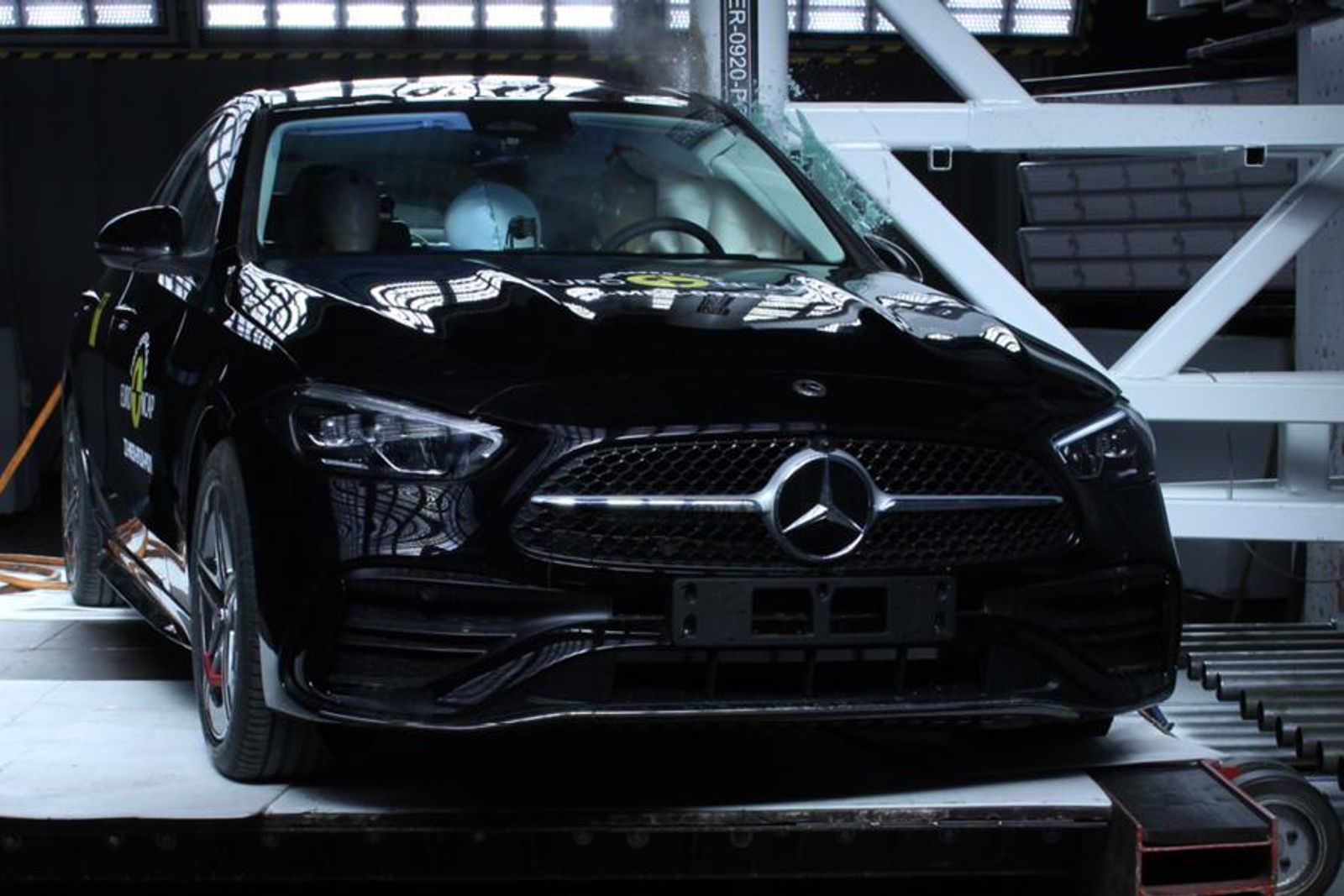 2022 Mercedes-Benz C200
