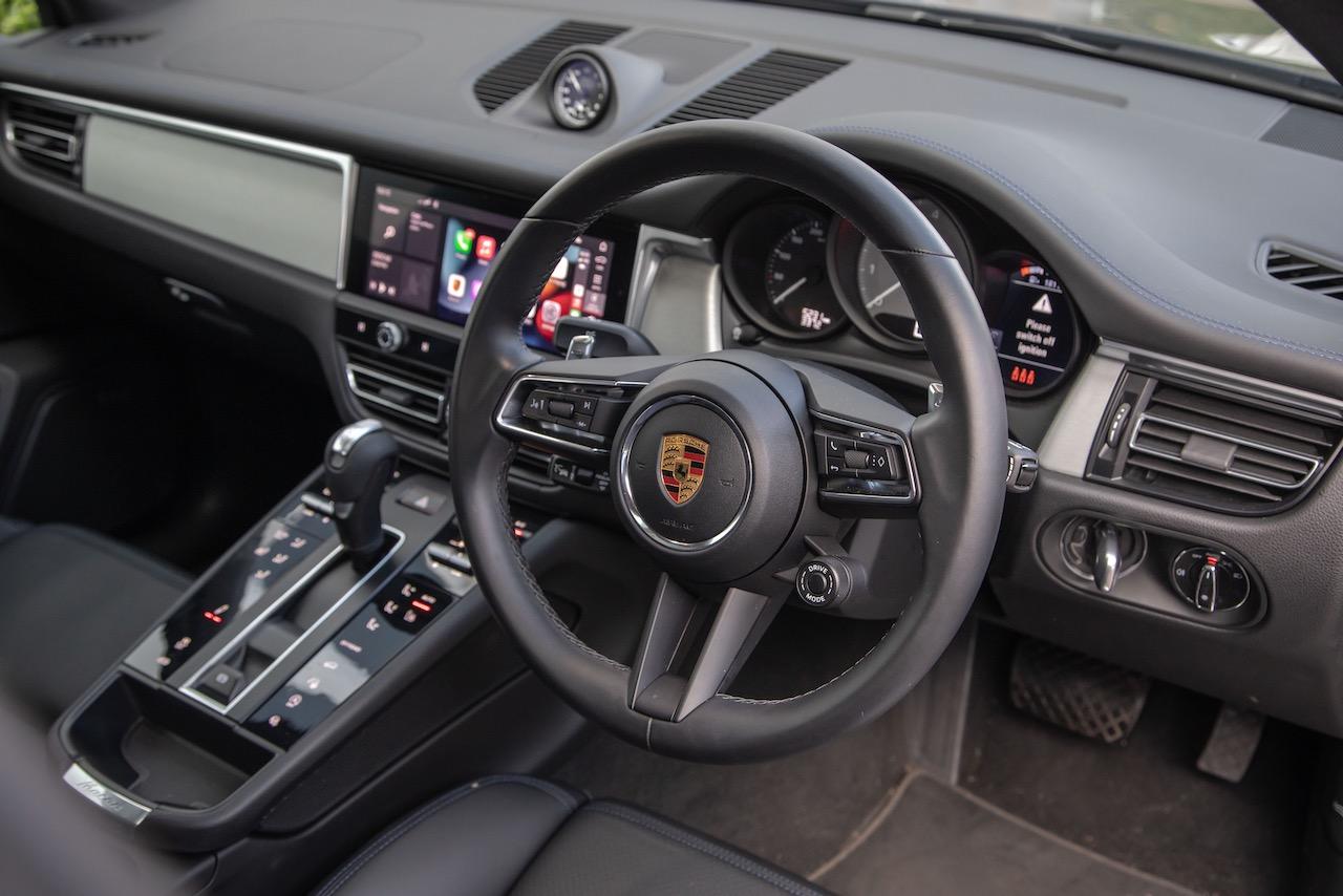 2022 Porsche Macan S