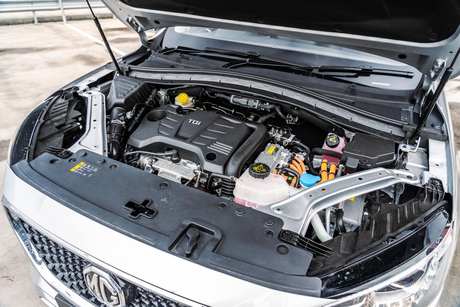 2023 MG HS price and specs