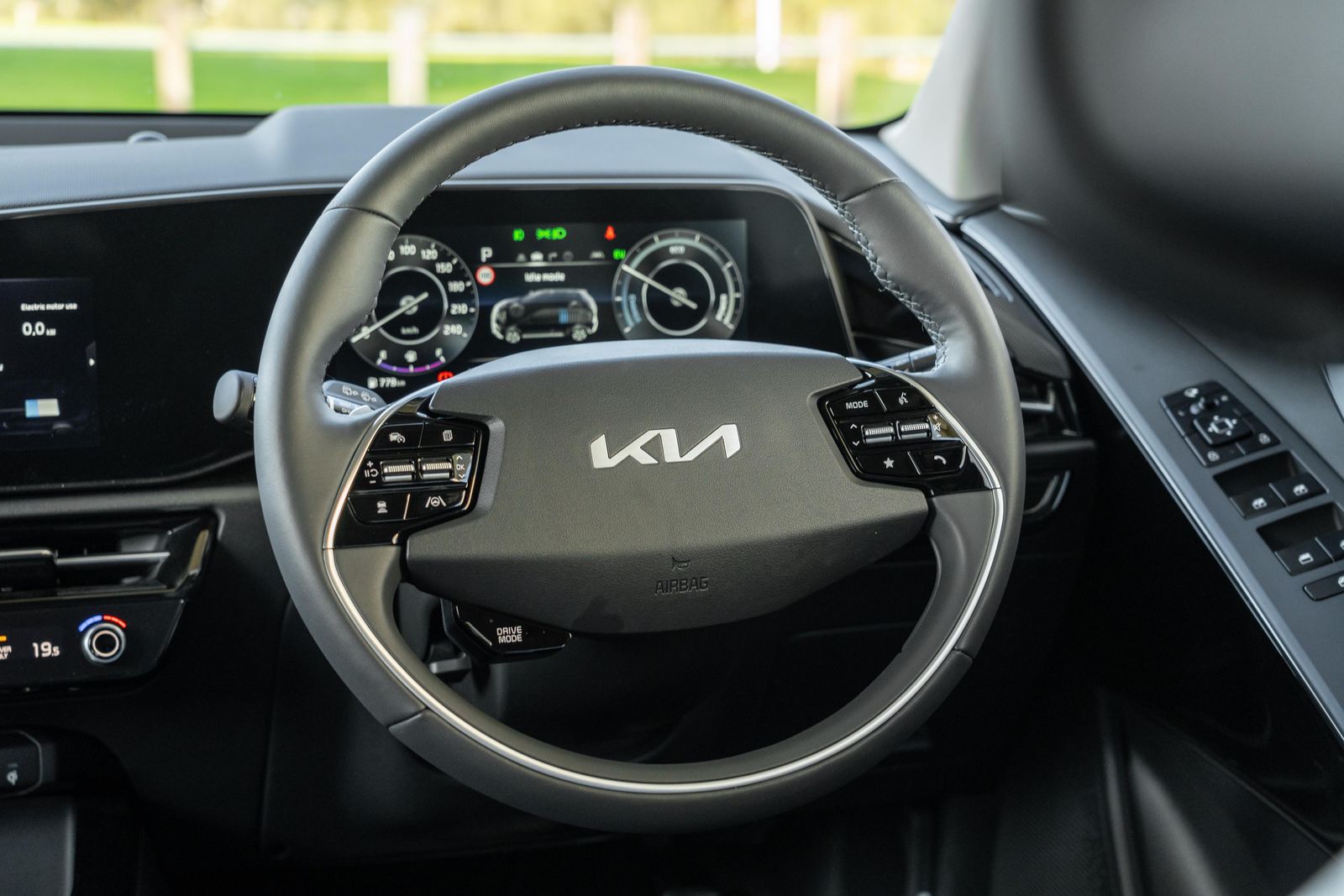 2023 Kia Niro Hybrid GT-Line