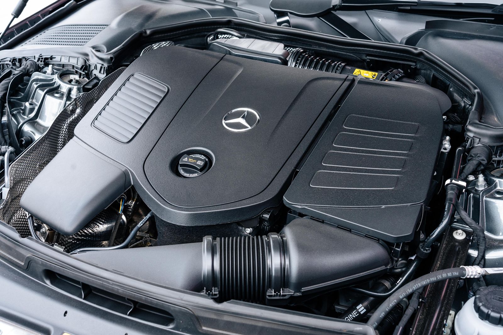 2022 Mercedes-Benz C200