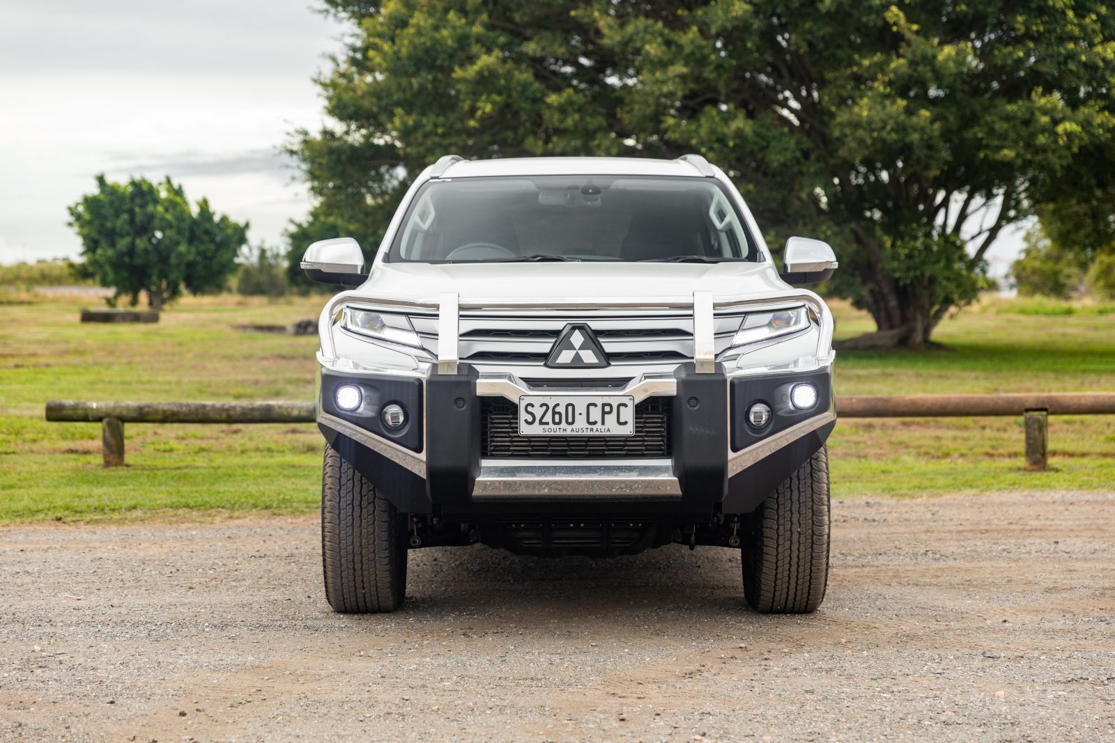 2022 Mitsubishi Pajero Sport GLS