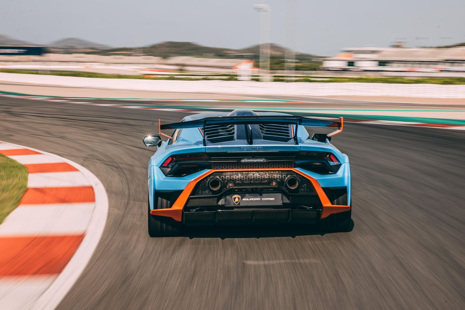 2022 Lamborghini Huracan STO