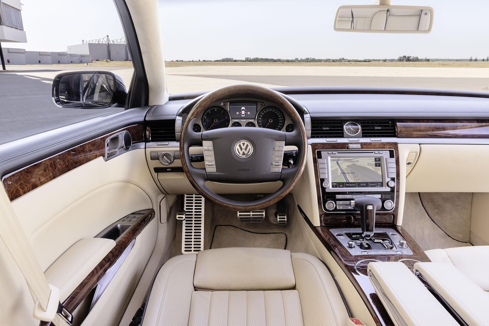 Volkswagen Phaeton retrospective, as cancelled Mk II flagship revealed