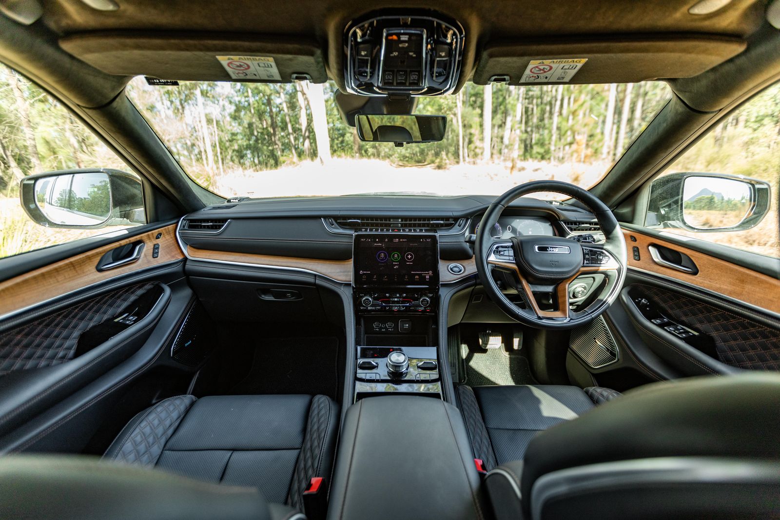 2022 Nissan Patrol v Jeep Grand Cherokee L comparison