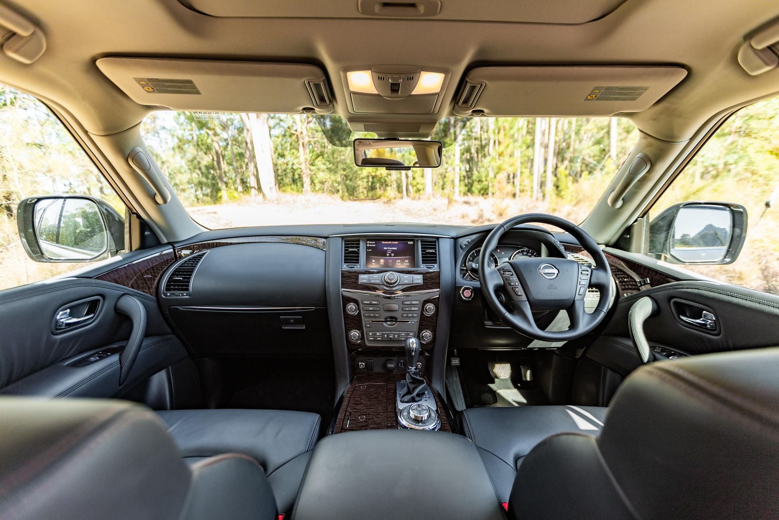 2022 Nissan Patrol v Jeep Grand Cherokee L comparison