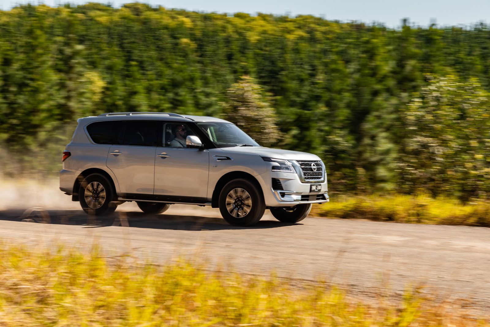 2022 Nissan Patrol v Jeep Grand Cherokee L comparison