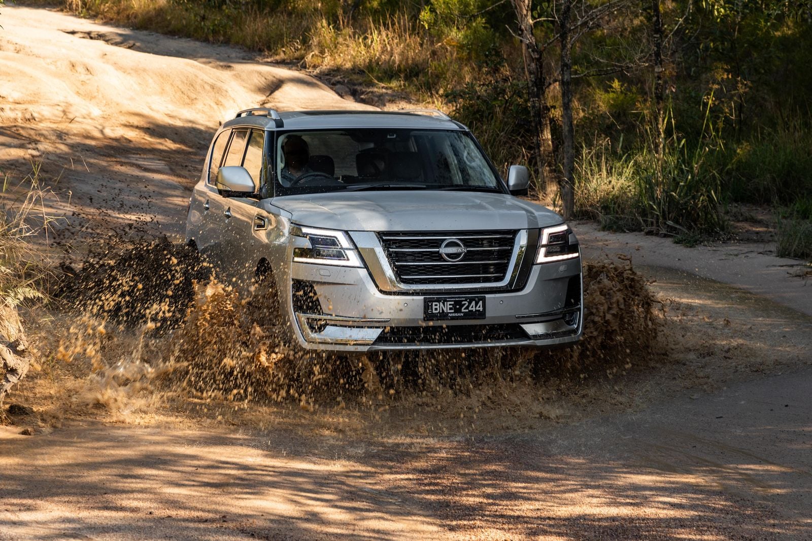 2022 Nissan Patrol v Jeep Grand Cherokee L comparison