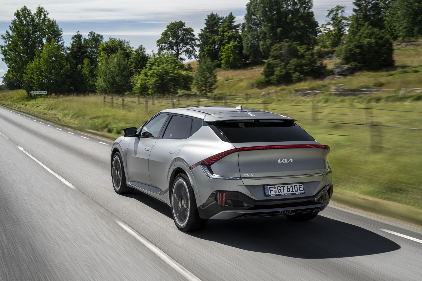 All Hyundai Group cars to support OTA updates by 2025