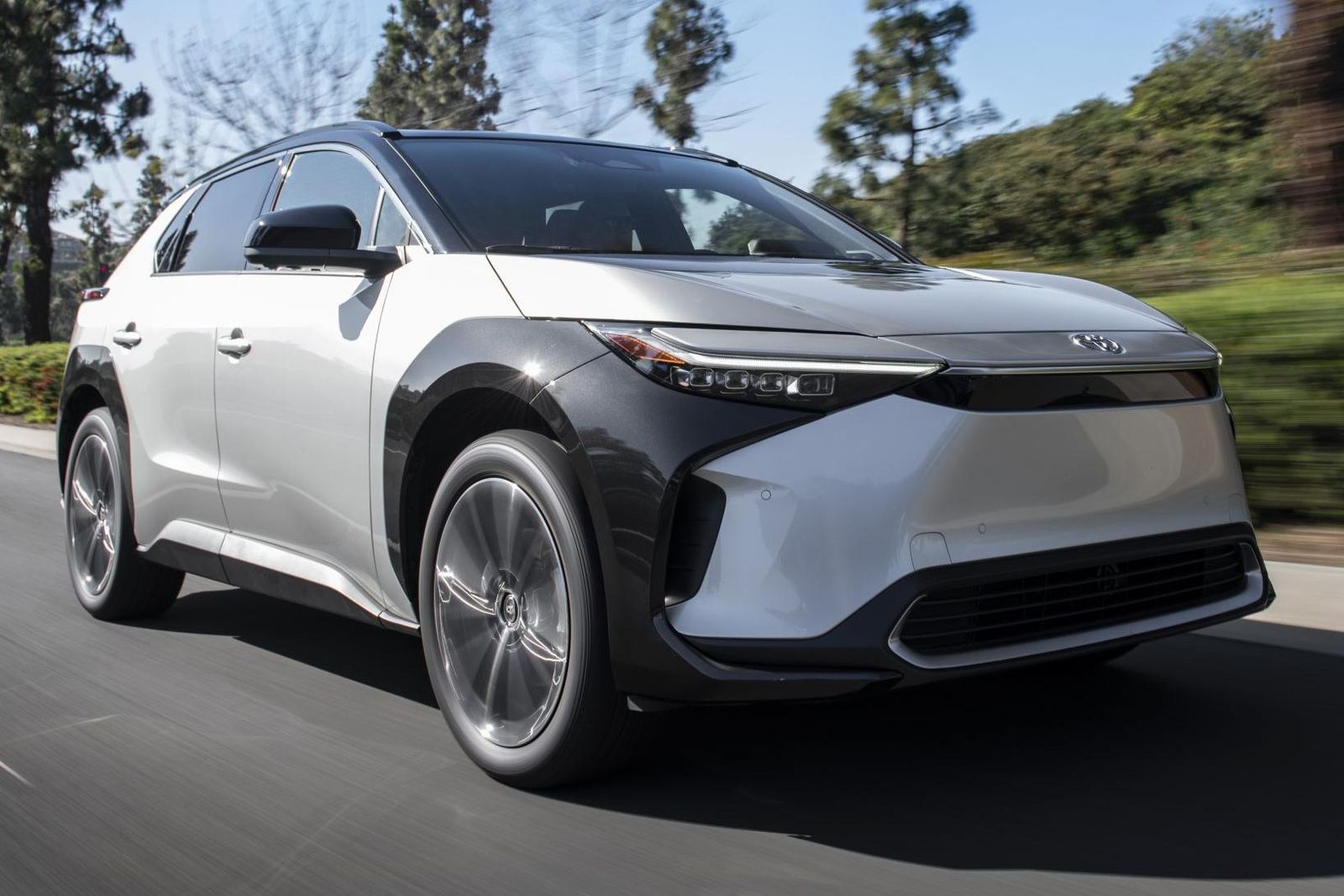 Greenpeace Accuses Toyota Of Greenwashing, Anti-EV Lobbying - Patitofeo