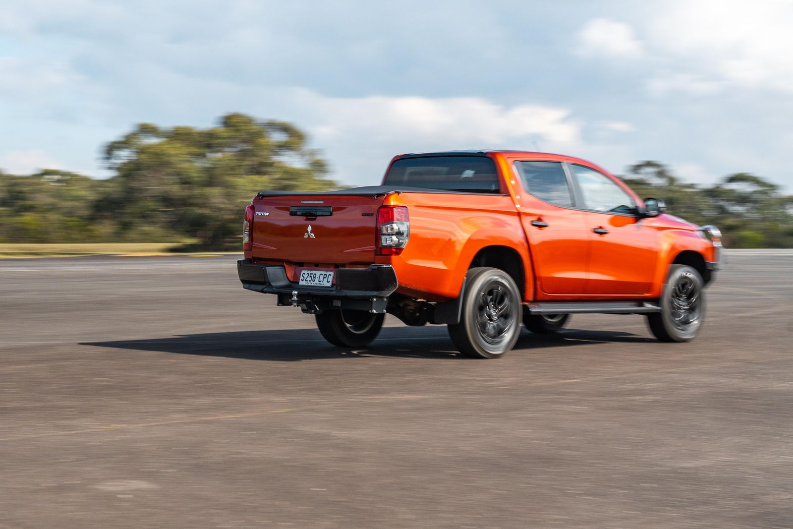 2022 Mitsubishi Triton GSR