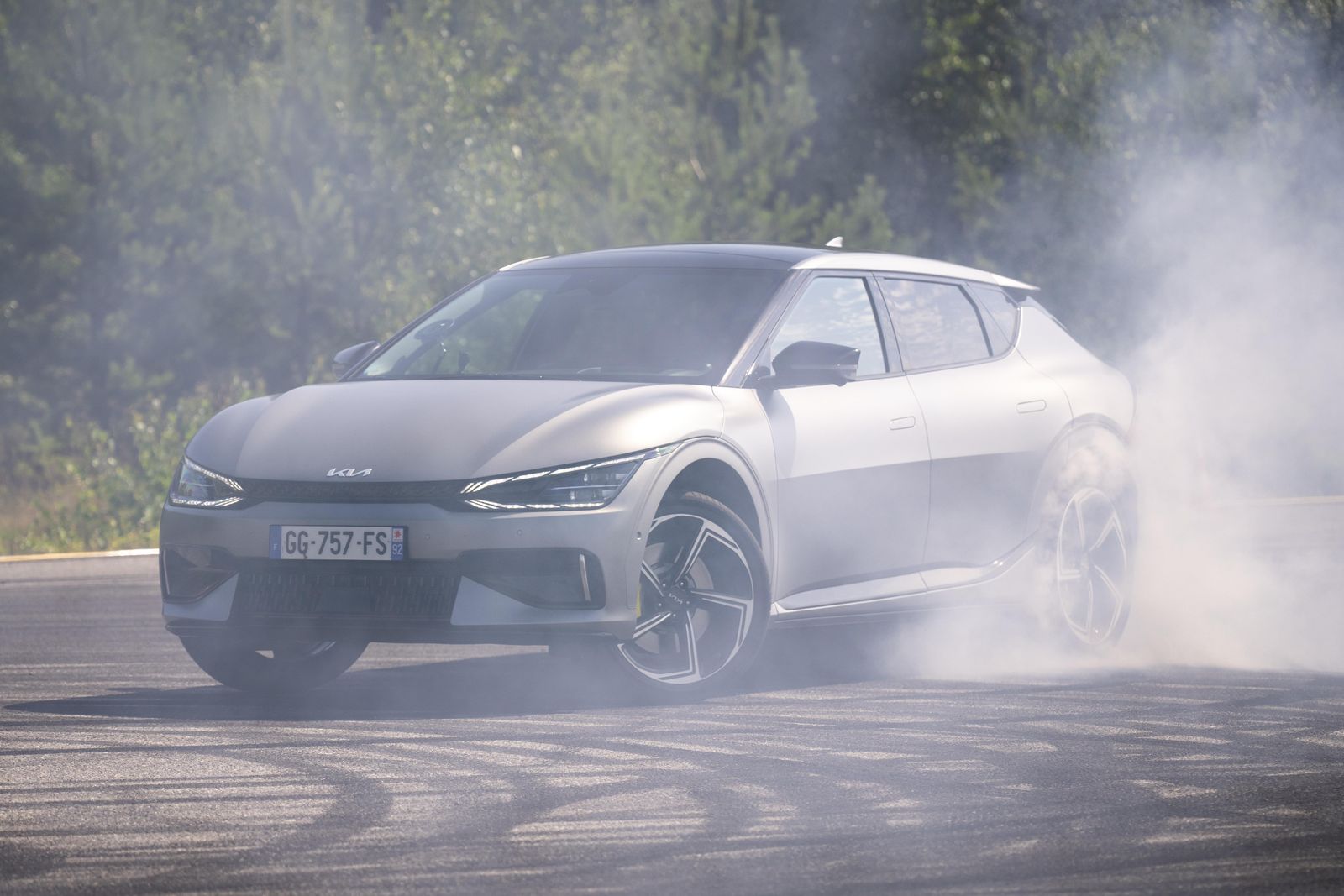 2023 Kia EV6 GT detailed further, here in Q4