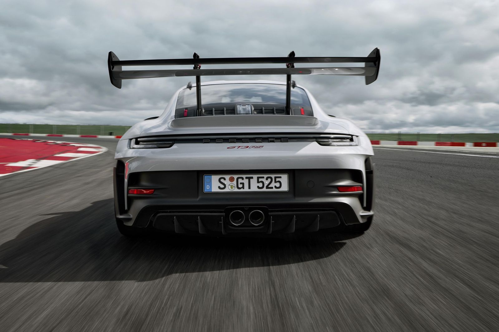 2023 Porsche 911 GT3 RS revealed and priced
