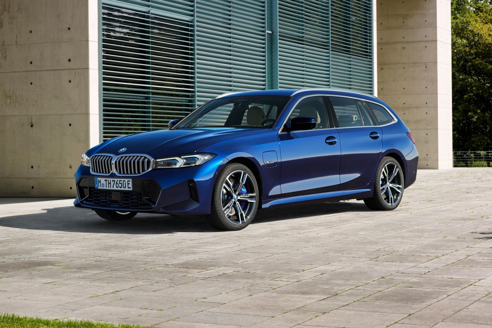 2023 BMW 3 Series price and specs | CarExpert