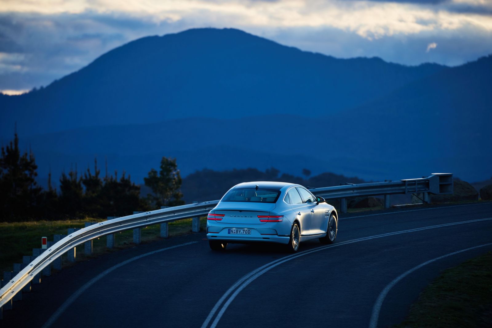 2023 Genesis Electrified G80