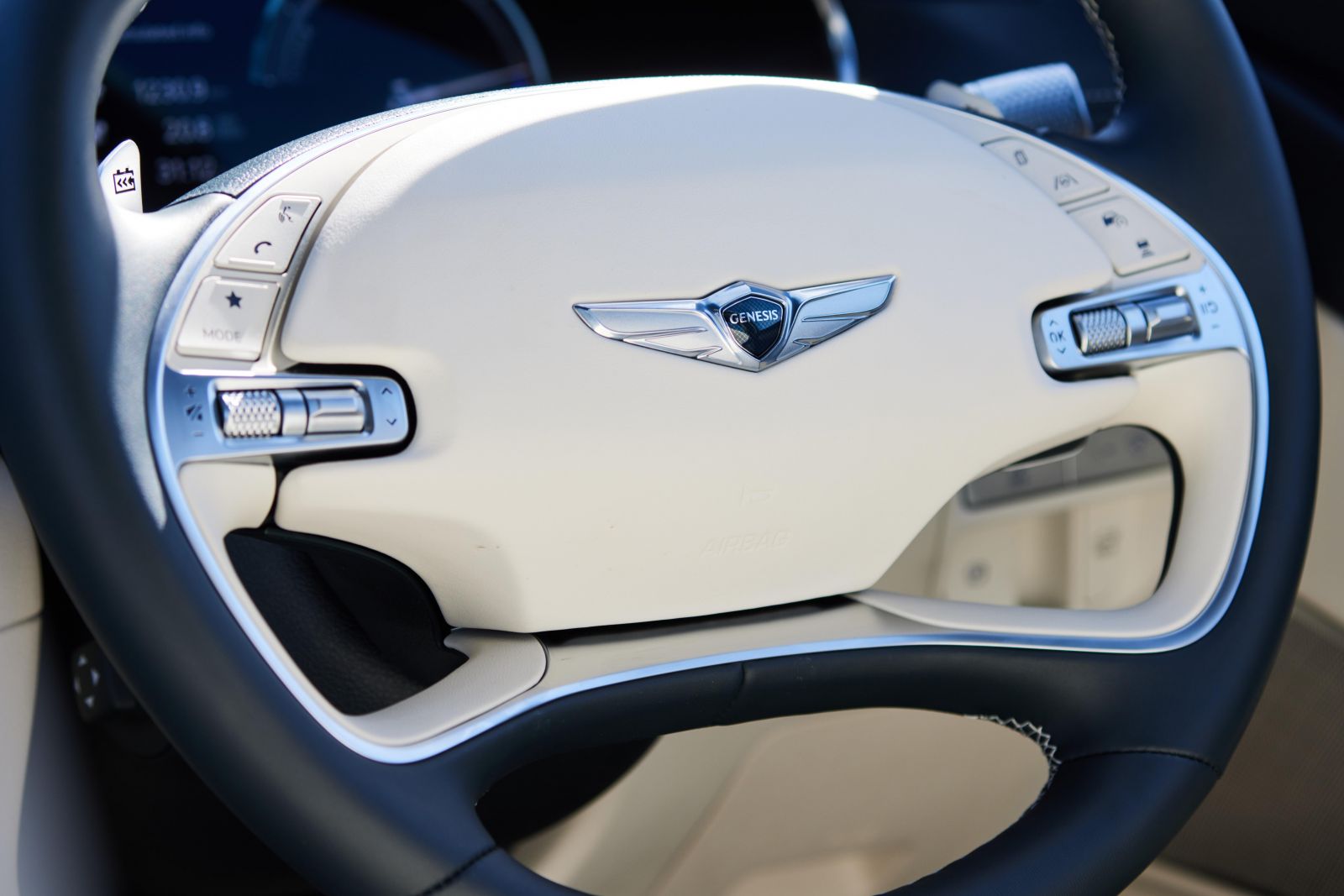 2023 Genesis Electrified G80