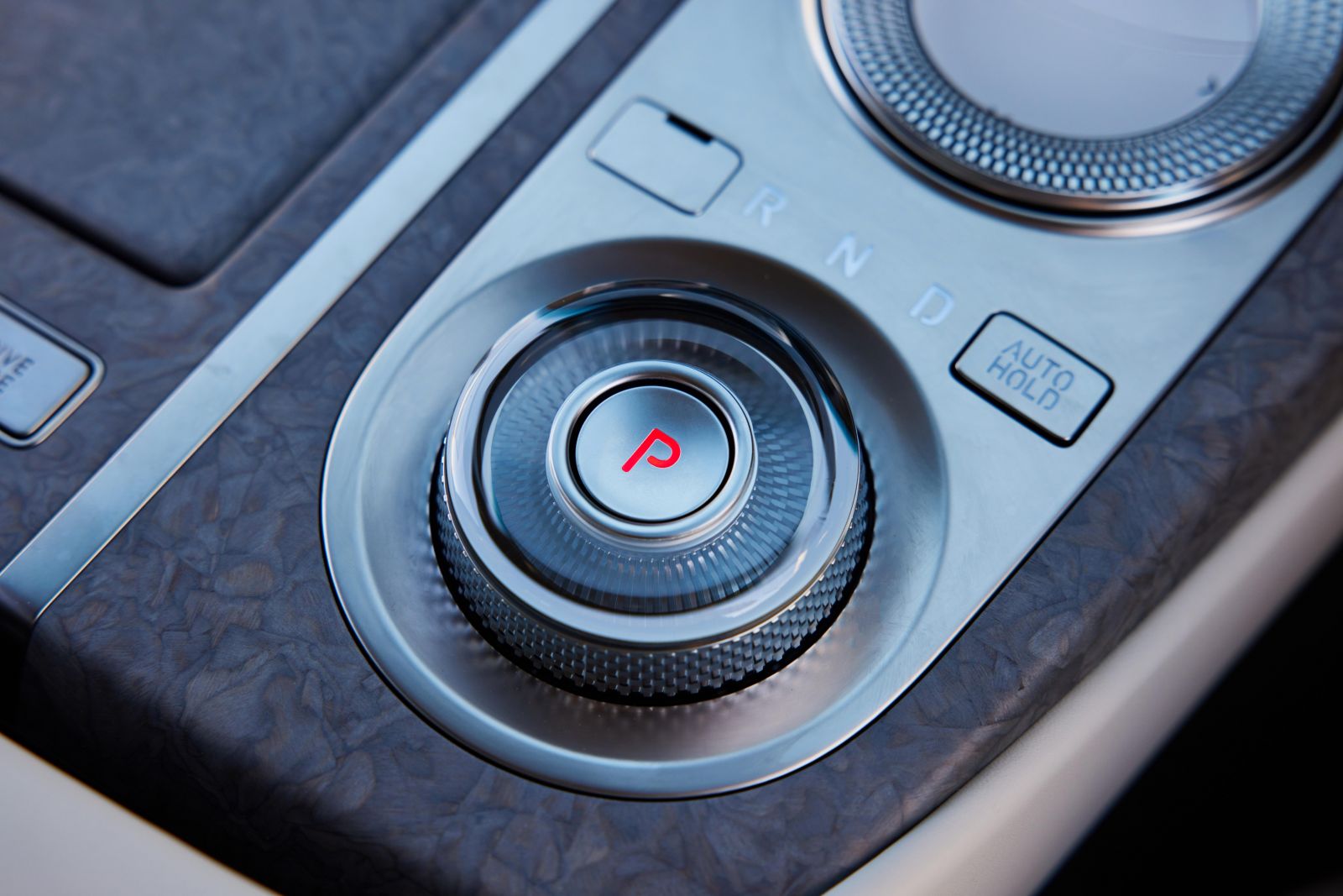 2023 Genesis Electrified G80