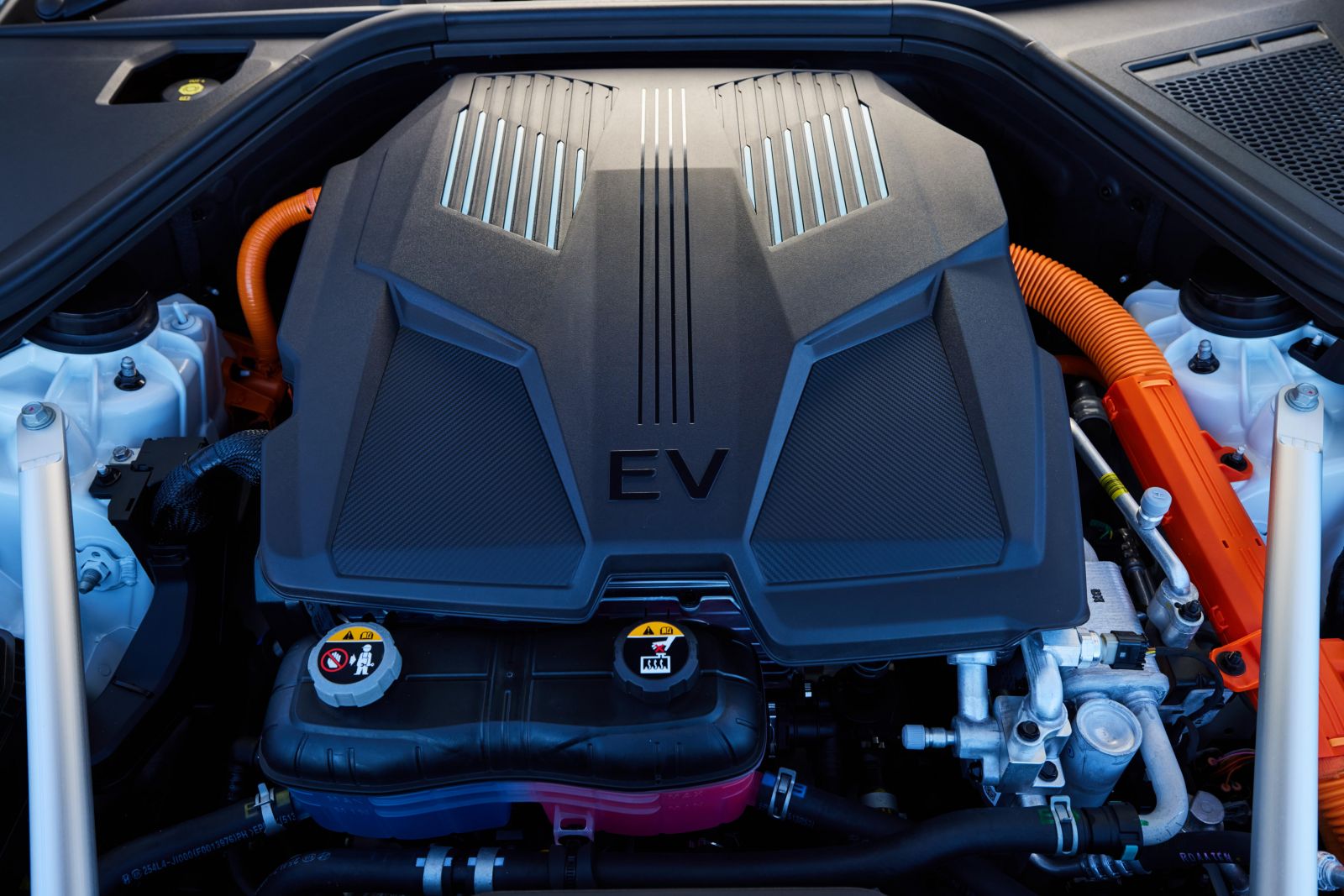 2023 Genesis Electrified G80