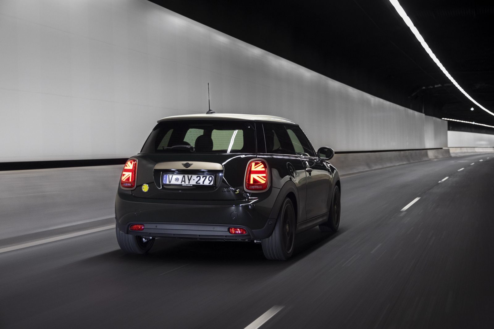 2023 Mini Electric Hatch Resolute Edition review CarExpert