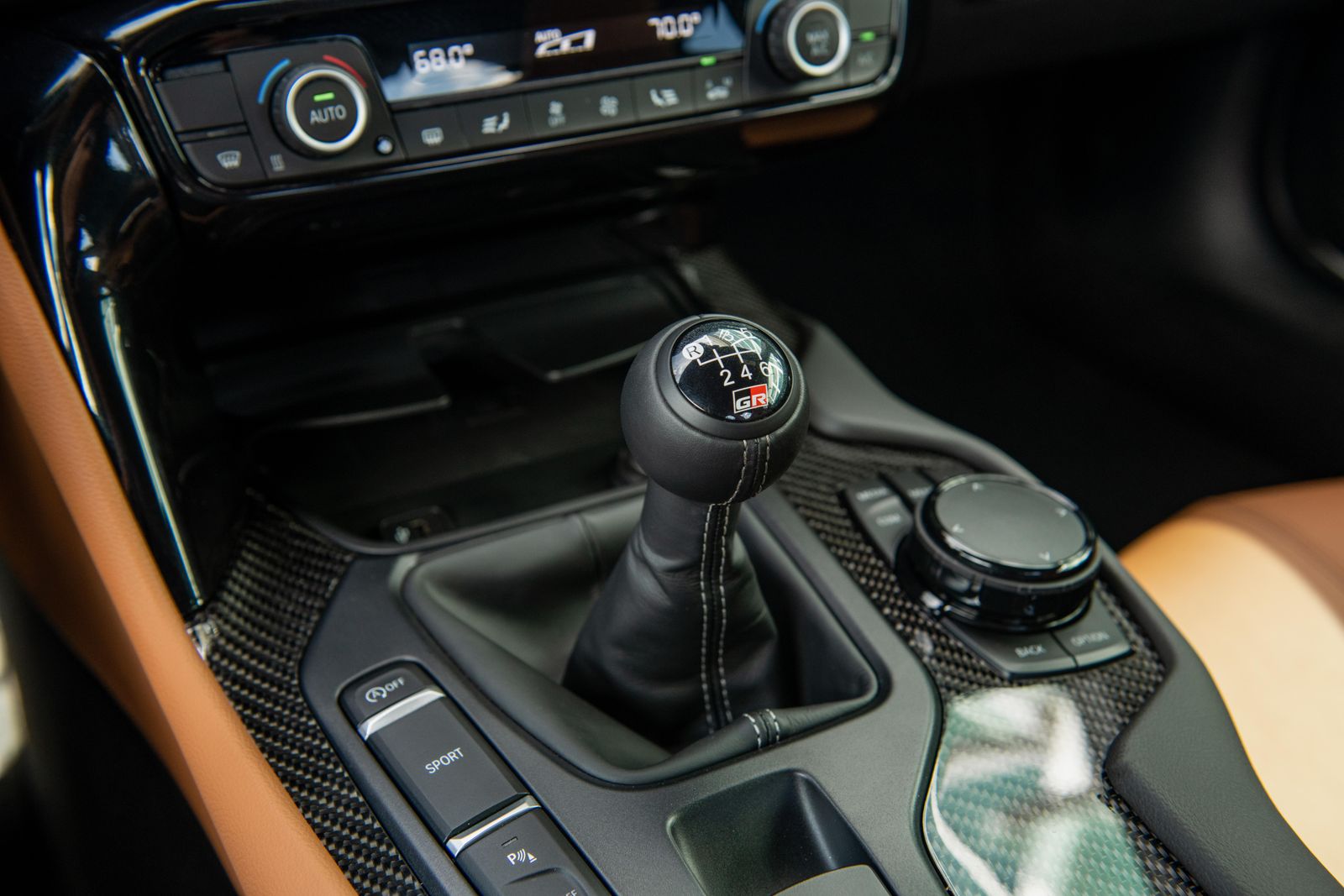 2023 Toyota GR Supra manual