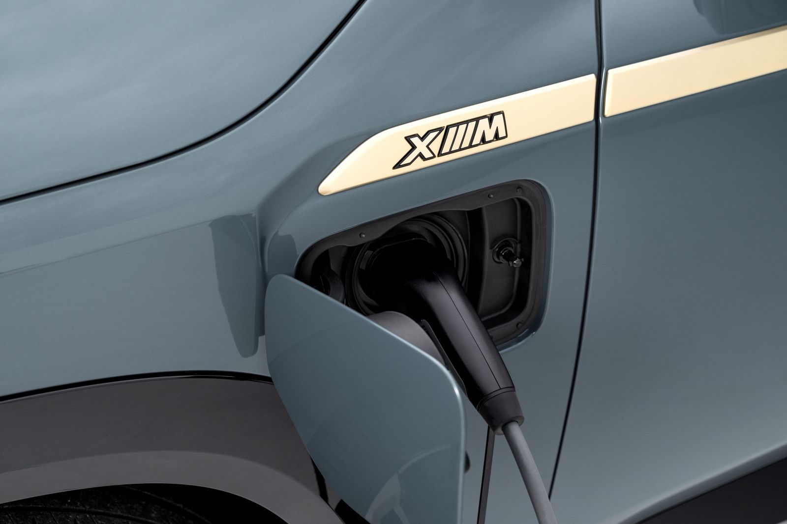 2023 BMW XM Label Red leaked