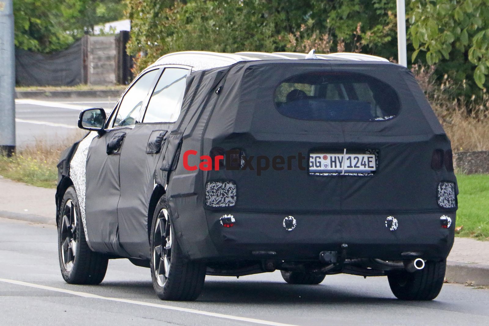 2024 Kia Sorento Facelift Spied | CarExpert