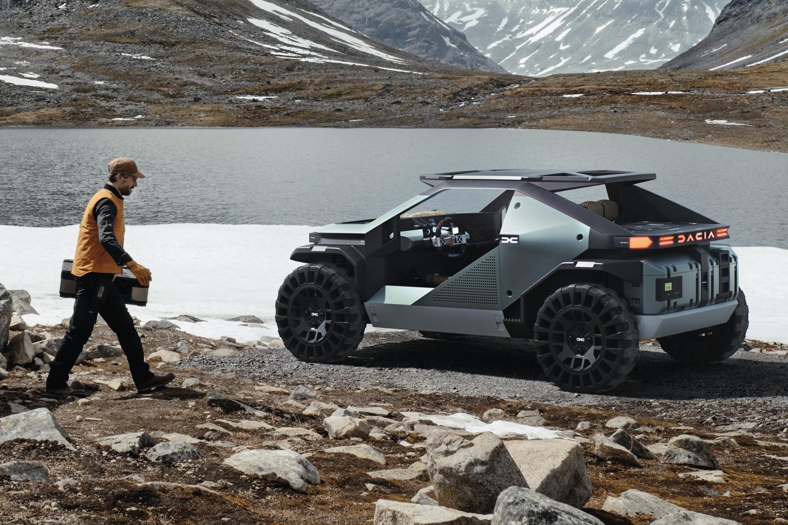 Dacia Manifesto concept is a far-fetched, futuristic 4x4