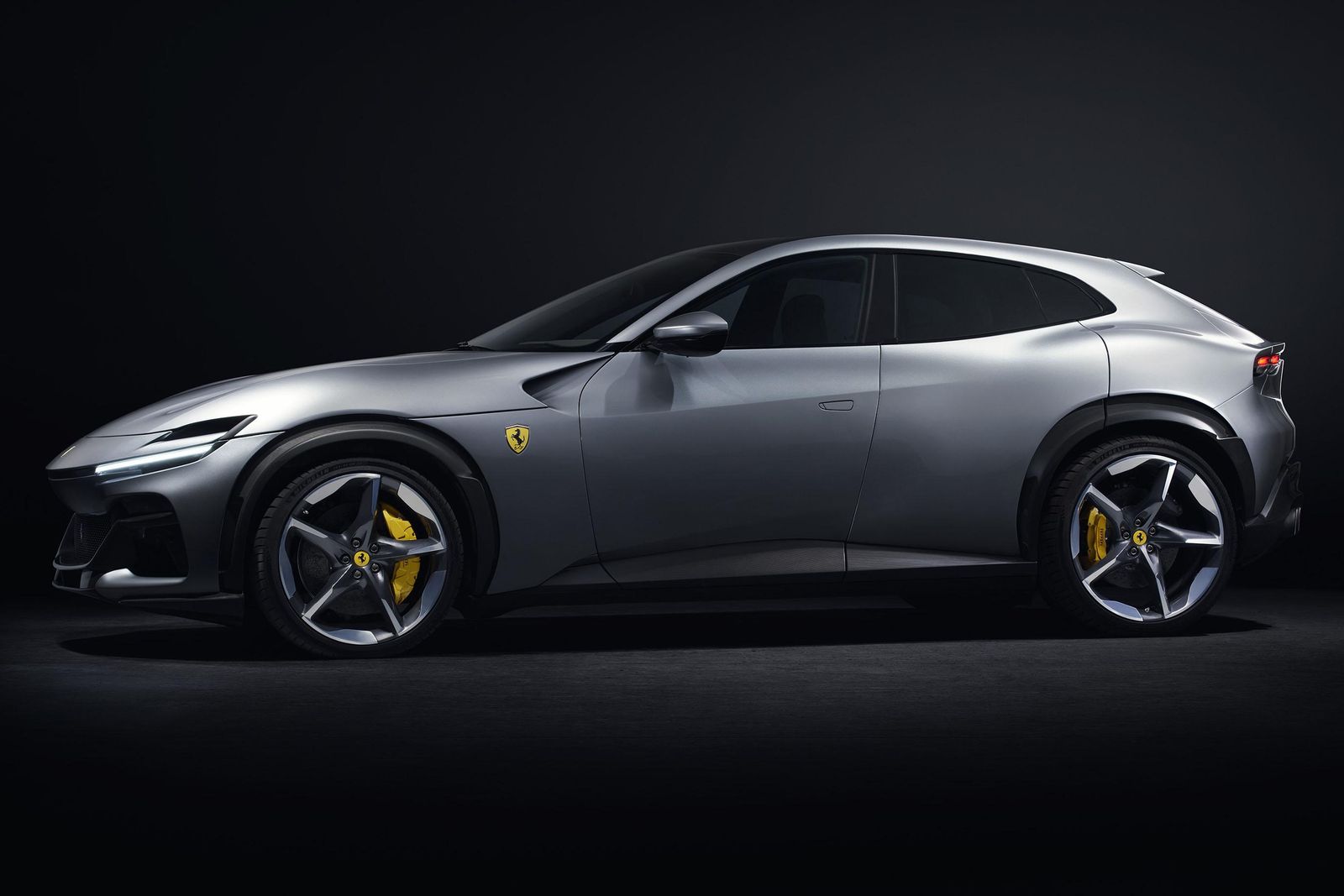 Design Expose: Ferrari Purosangue