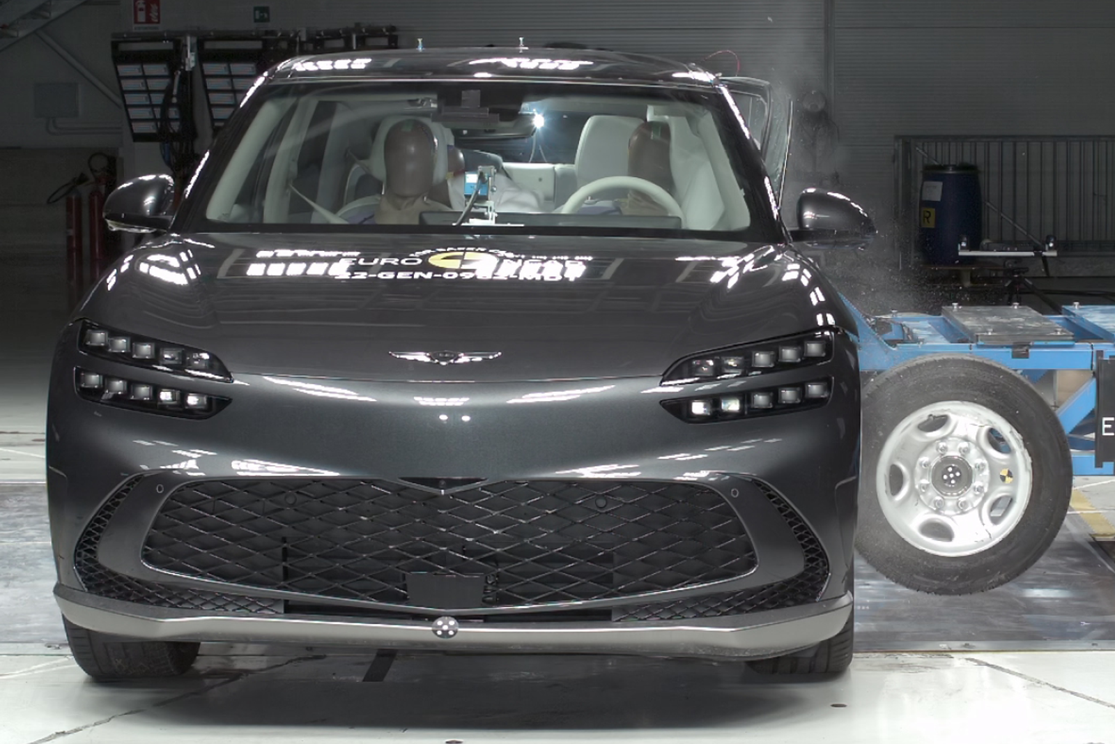 2023 Genesis GV60