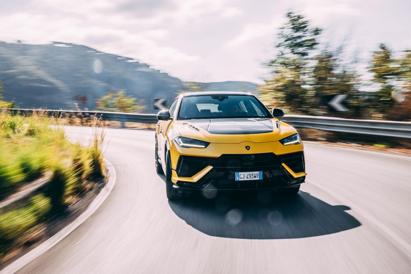 Lamborghini on track for record sales year