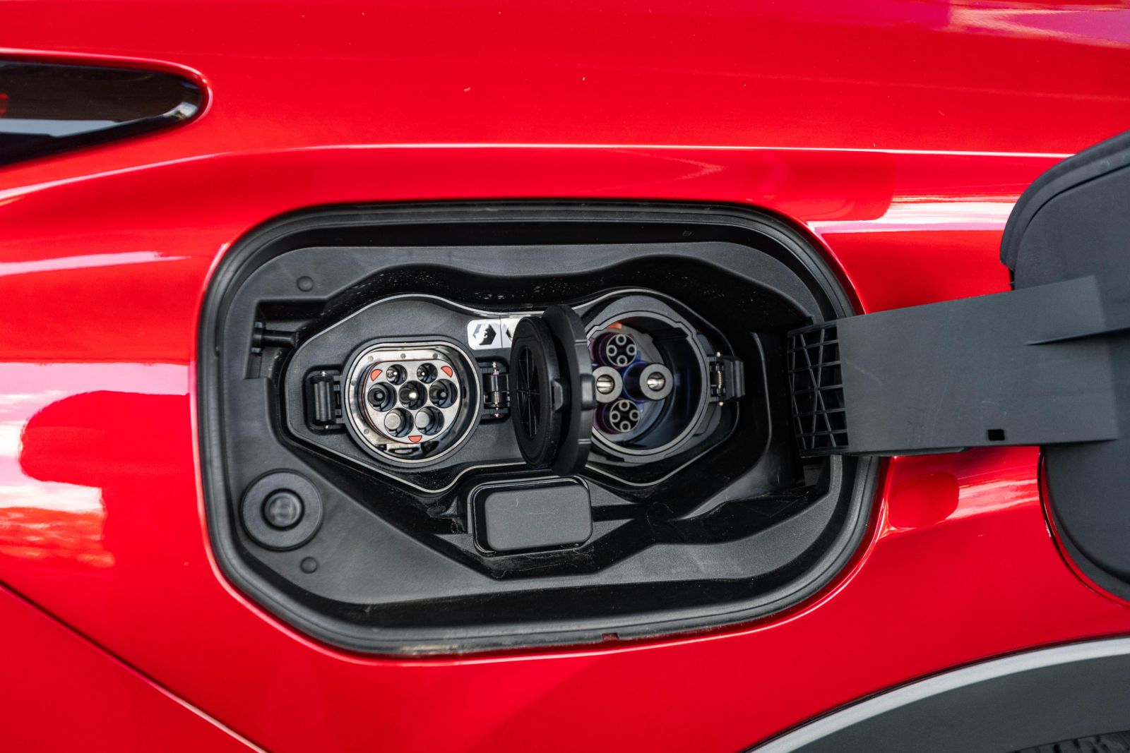 2023 Mitsubishi Outlander PHEV Aspire