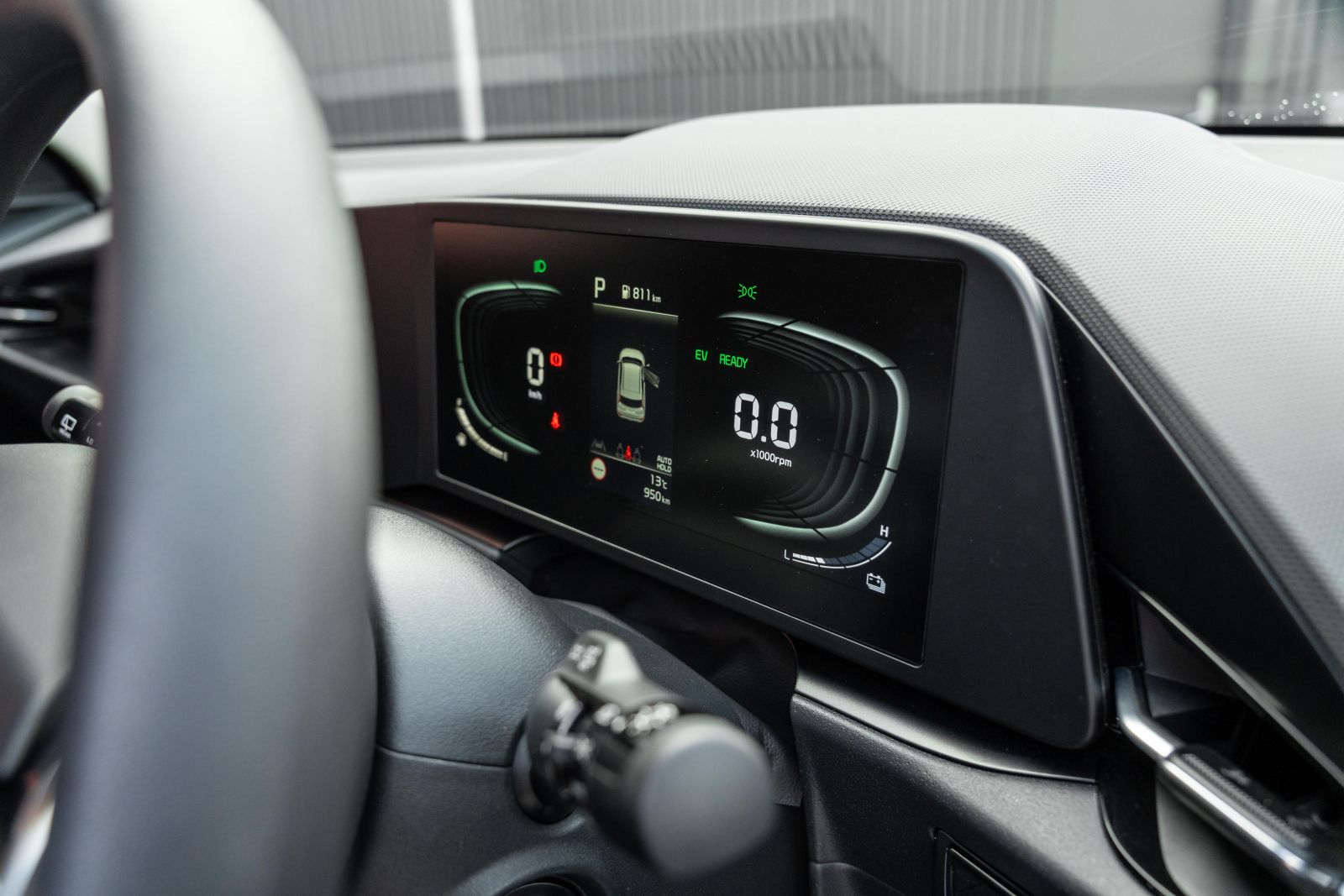 2023 Kia Niro Hybrid S