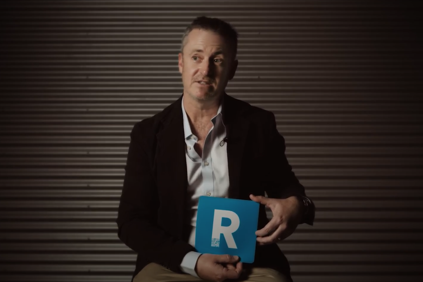 'R Plates' designed to help people returning from road trauma