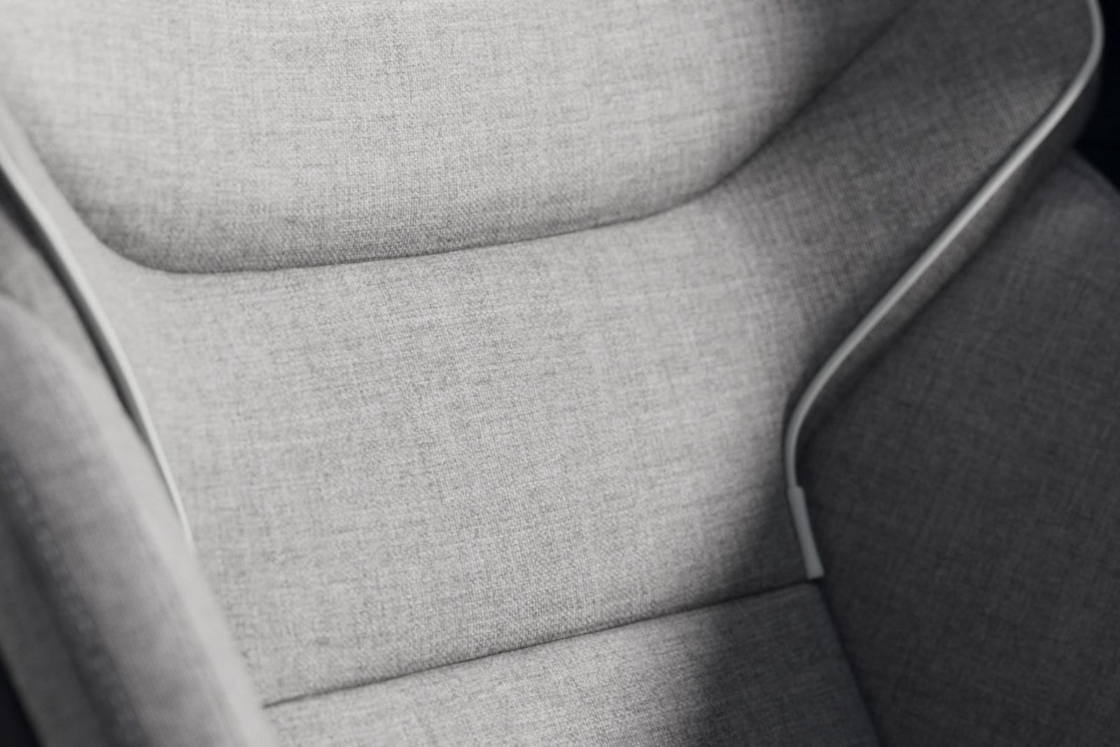 2023 Volvo EX90 interior teased