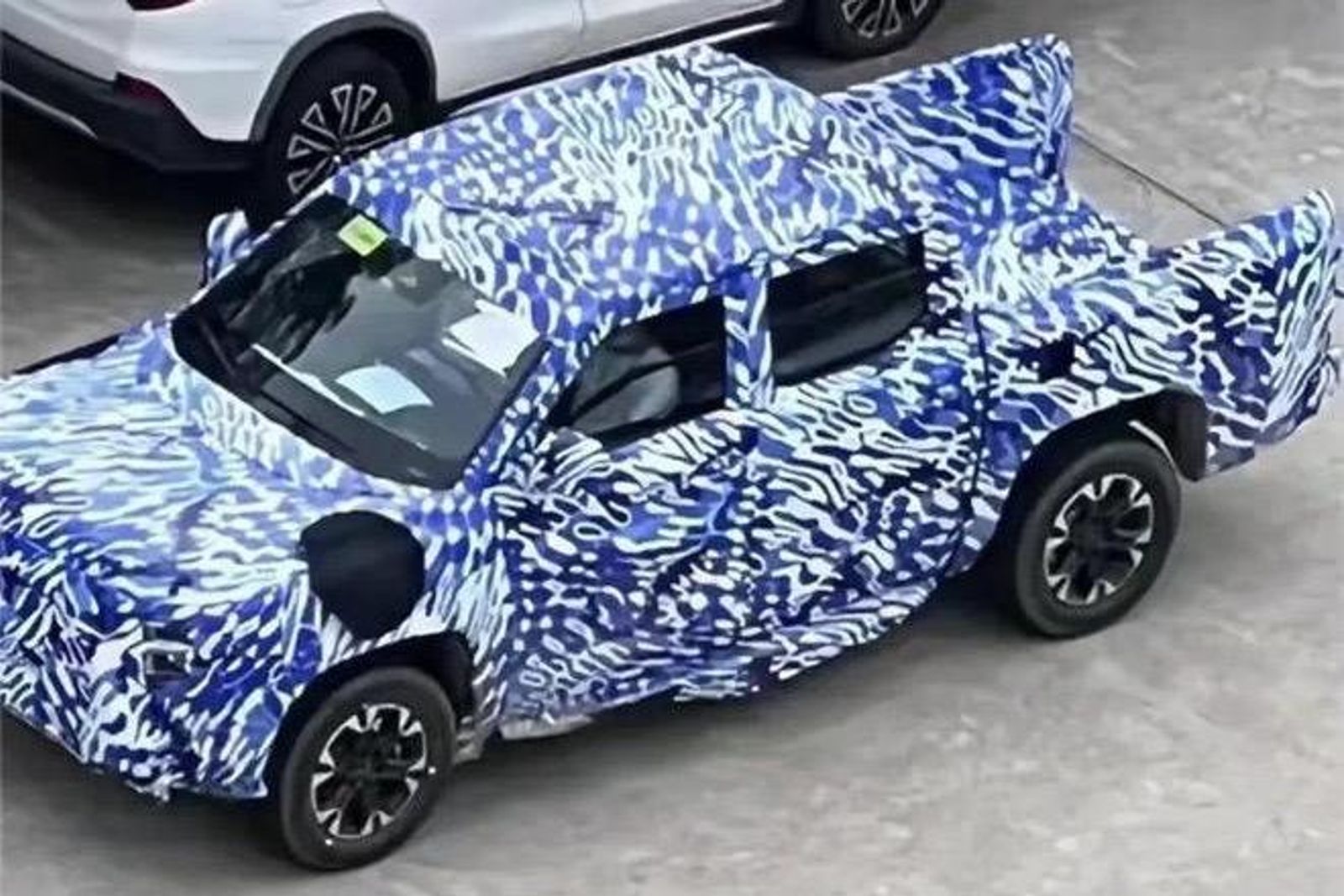 BYD electric pickup spied?