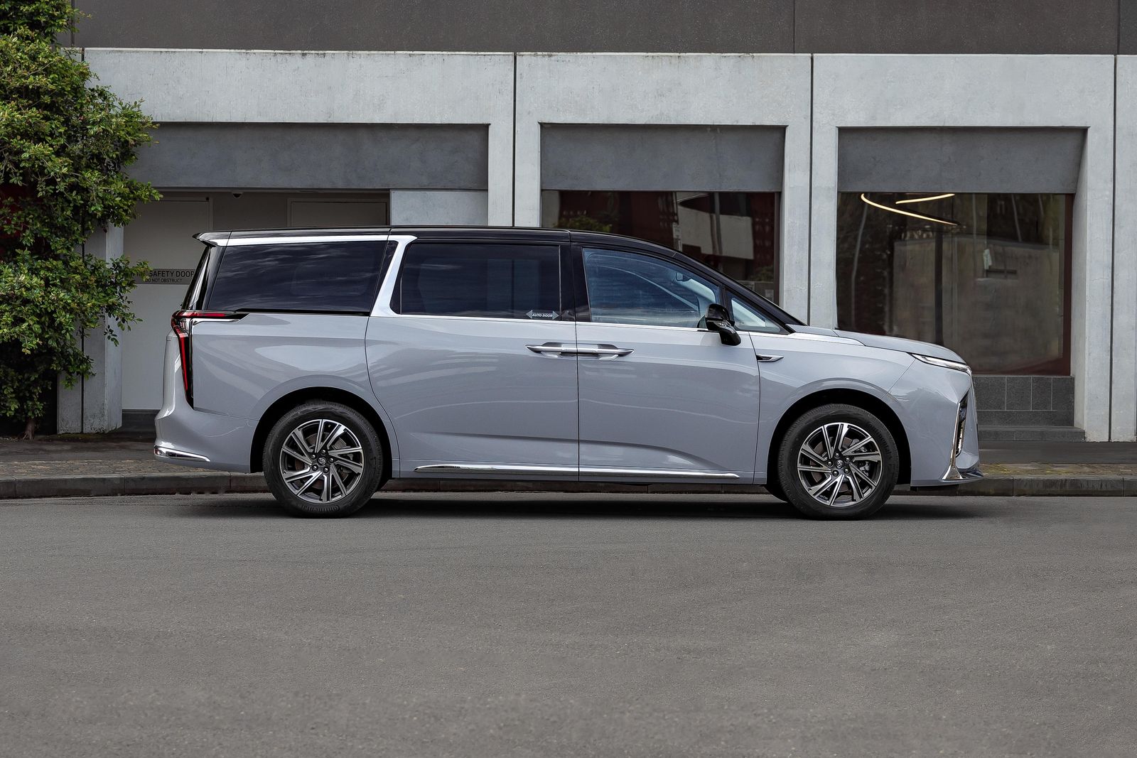 2023 LDV MIFA price and specs
