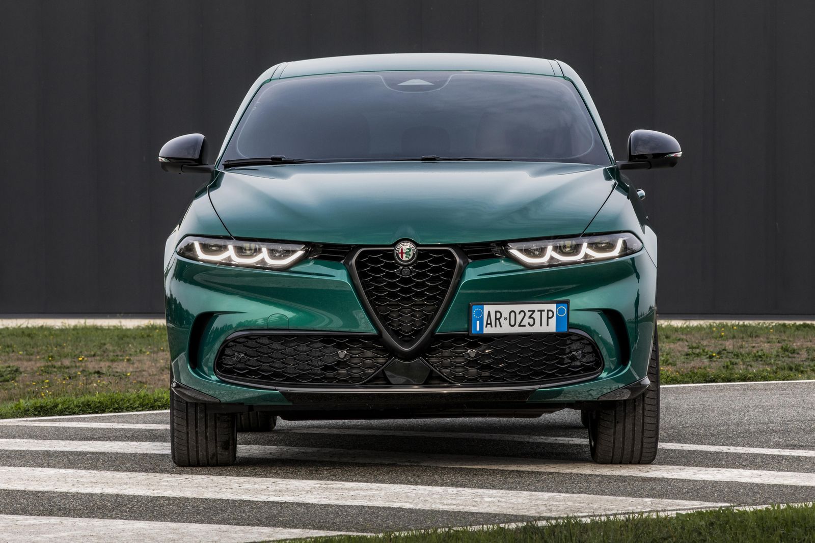 Alfa Romeo Tonale 2.0T remains off limits for Australia