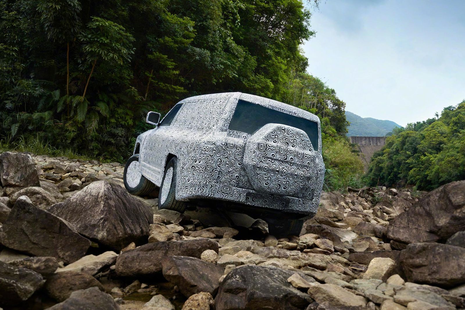 BYD teases Yangwang electric SUV