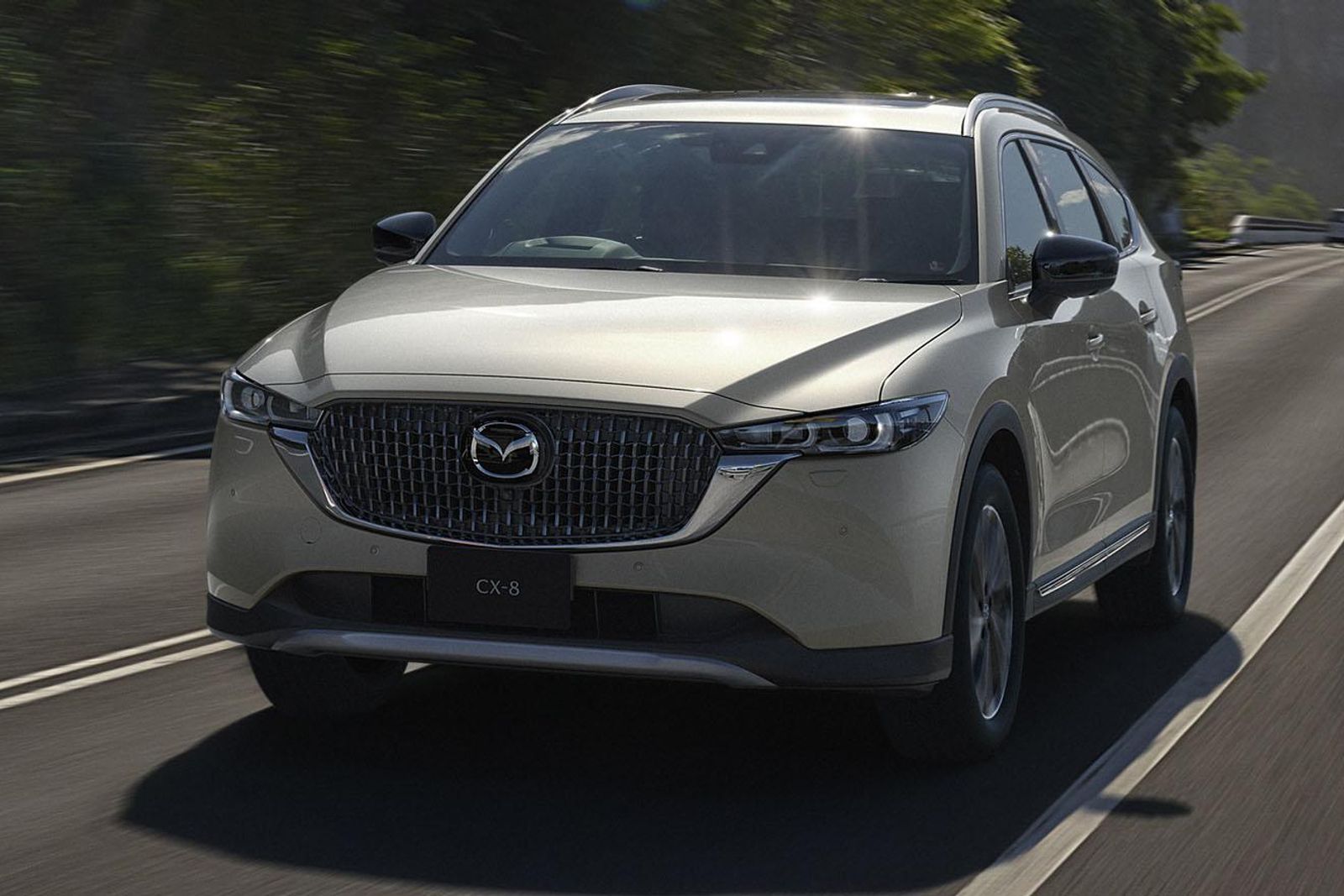 2023 Mazda CX-8 facelift unveiled