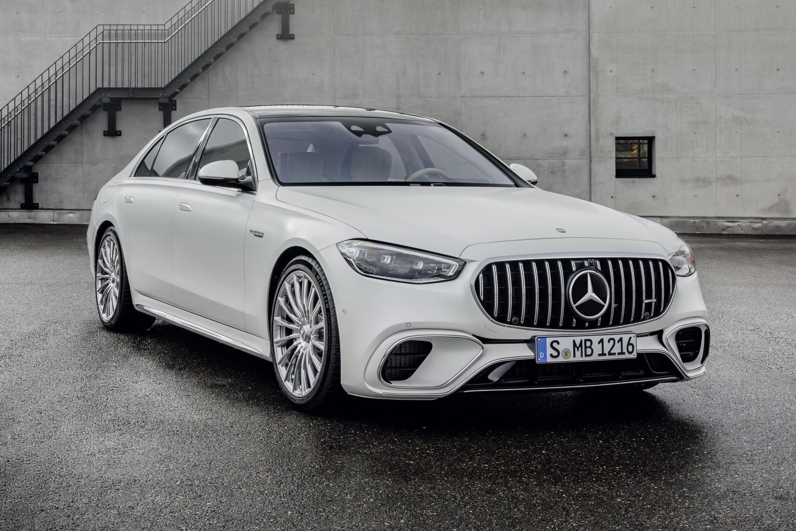 MercedesAMG S63 E Performance V8 plugin hybrid revealed CarExpert