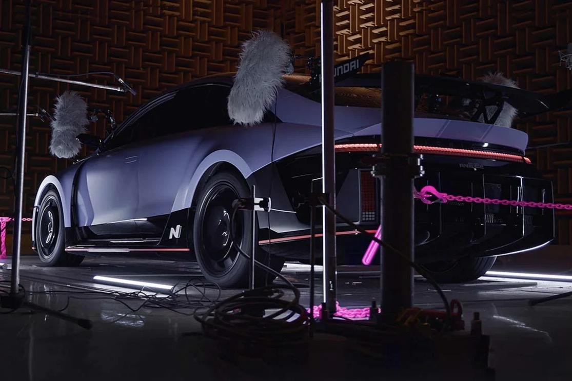 Hyundai preparing virtual dual-clutch gearbox for EVs