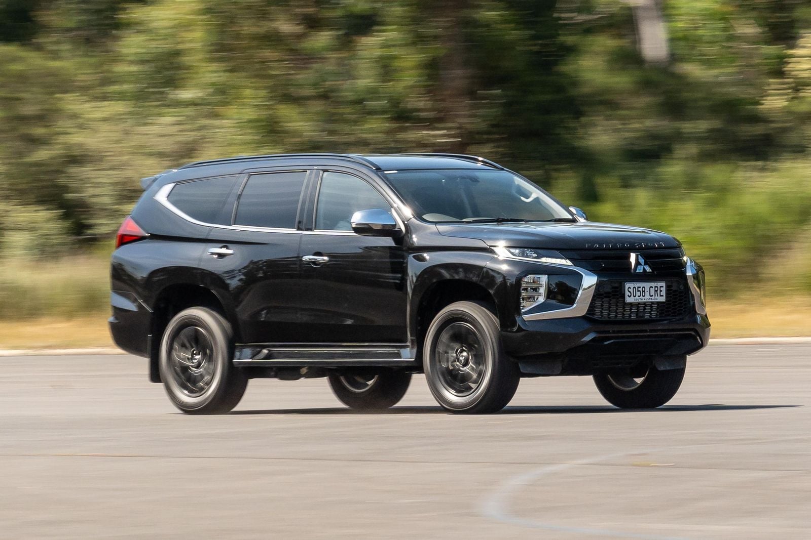 2023 Mitsubishi Pajero Sport