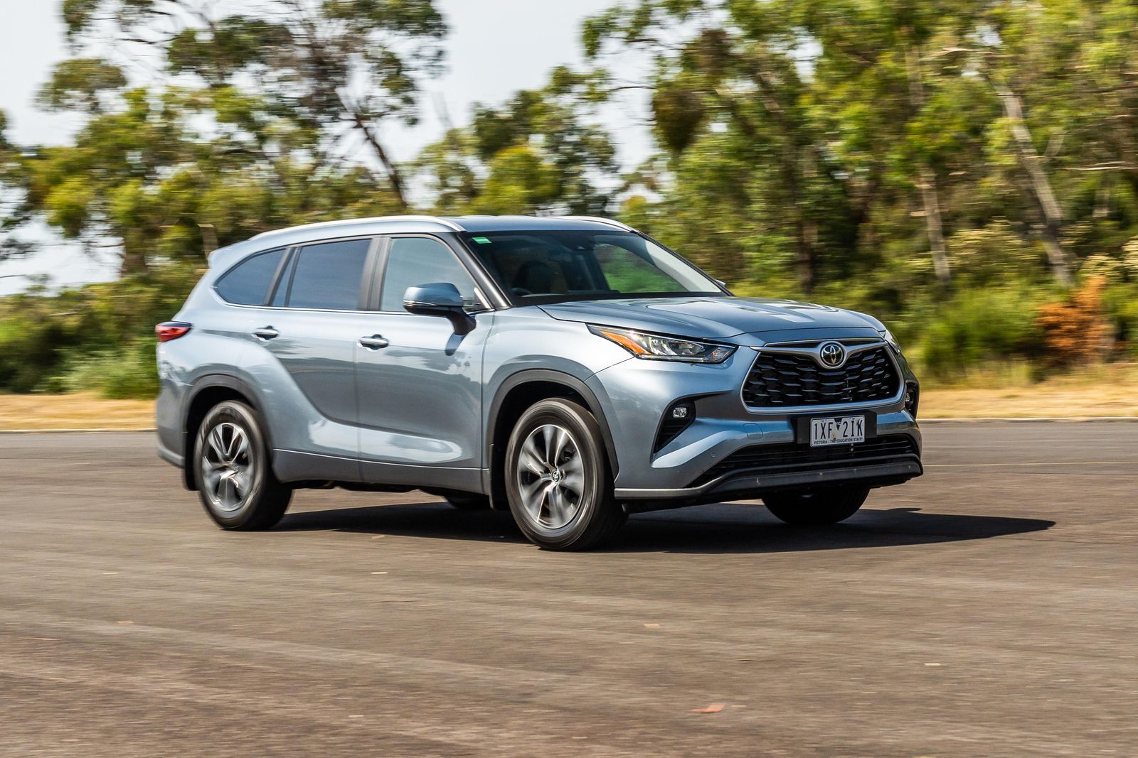 2023 Toyota Kluger